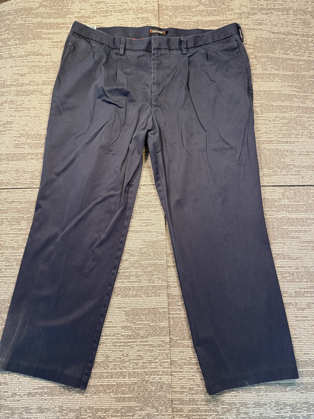 Dockers Pants Mens 40x30 Blue D3 Classic Fit Pleated Chino Straight Leg Casual